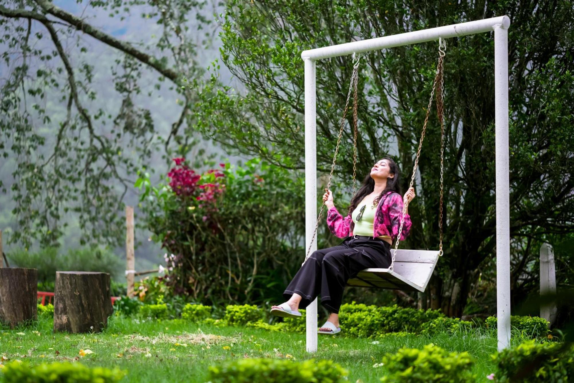 Arivikad Tea Bungalow Munnar By Voye Homes Suryanelli 外观 照片