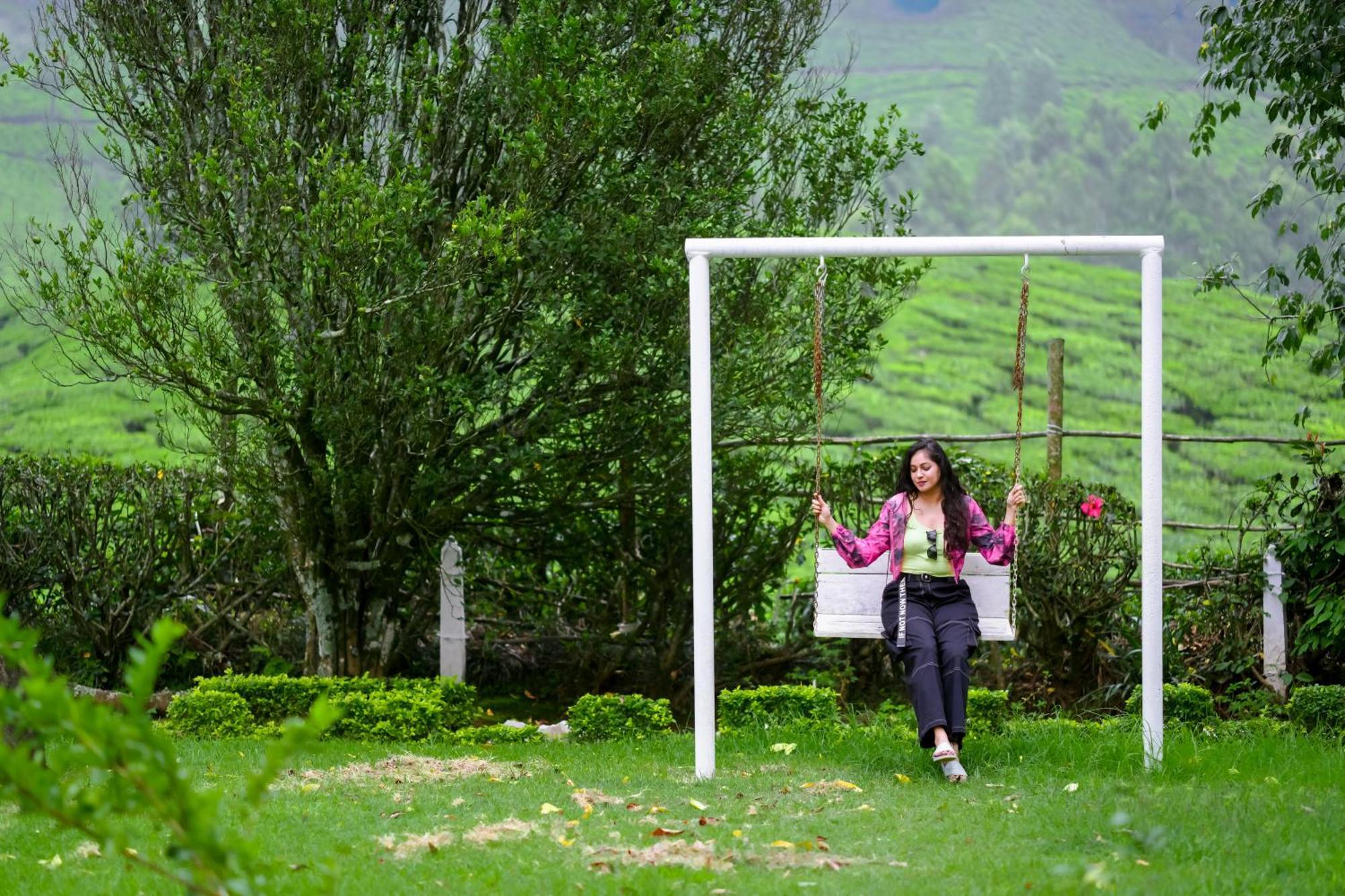 Arivikad Tea Bungalow Munnar By Voye Homes Suryanelli 外观 照片